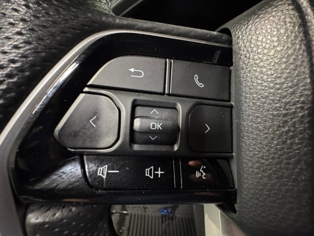 Used 2024 Toyota Tundra Platinum AWD/4WD image 18
