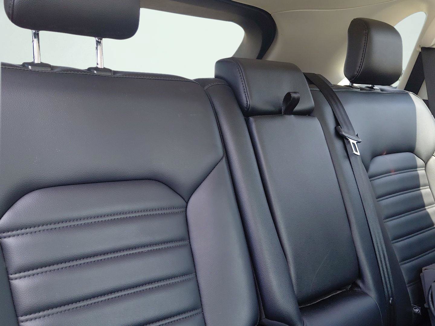 Used 2024 Ford Edge SEL AWD/4WD image 4