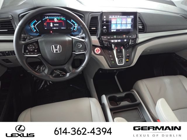 Used 2018 Honda Odyssey Touring image 16