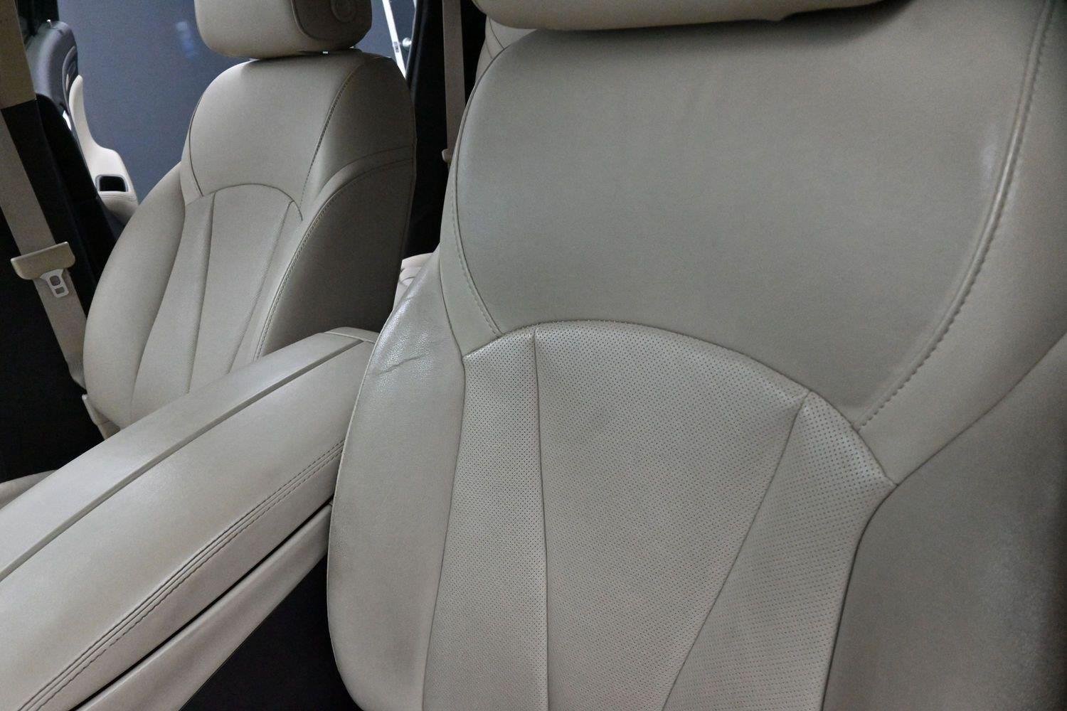 Used 2017 Buick Envision Essence FWD image 18