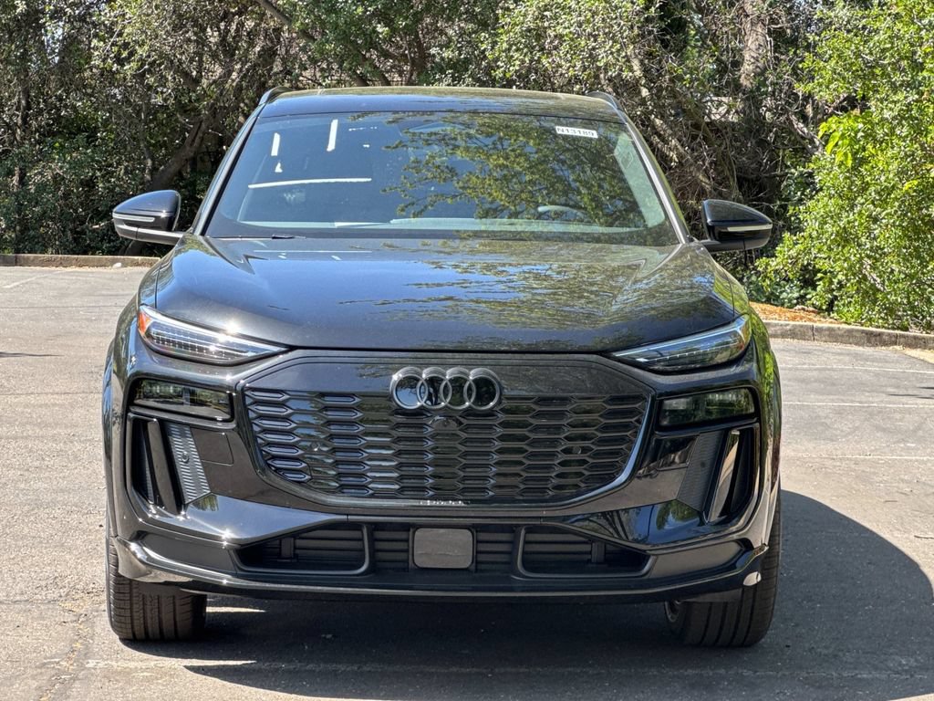 New 2027 Audi Q6 e-tron Premium Plus AWD/4WD image 9