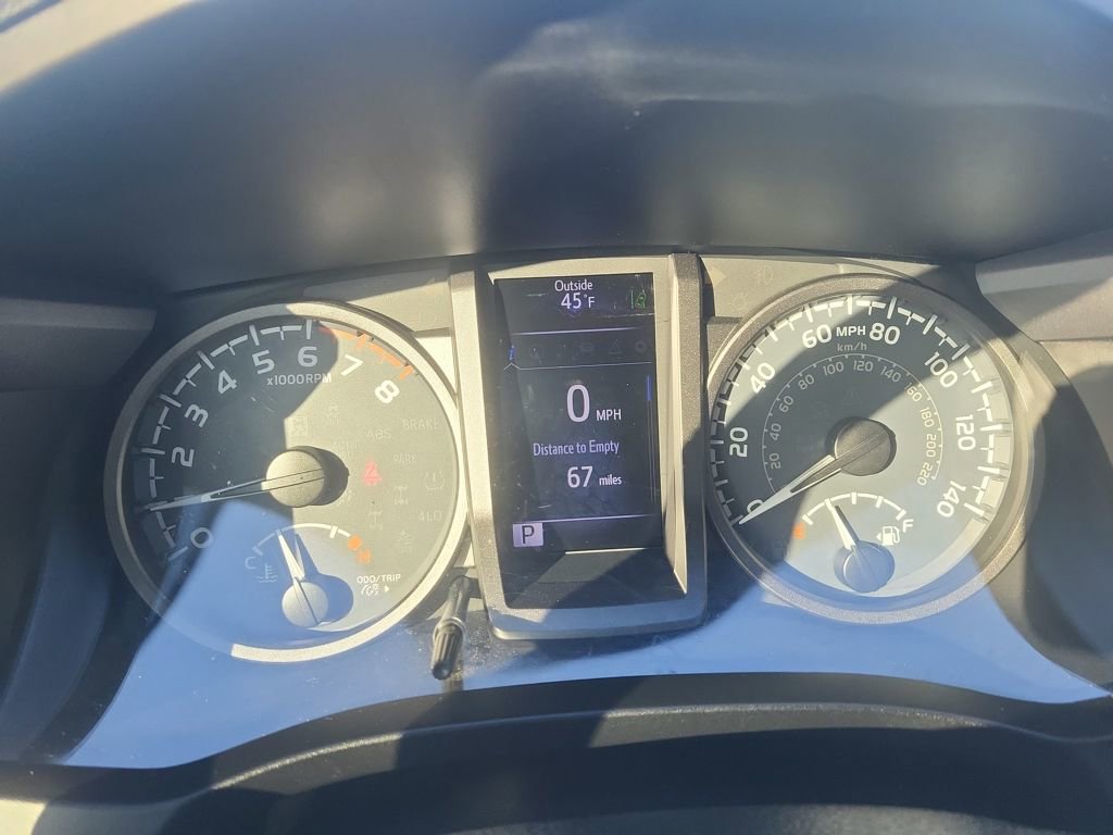 Used 2018 Toyota Tacoma TRD Off-Road image 16