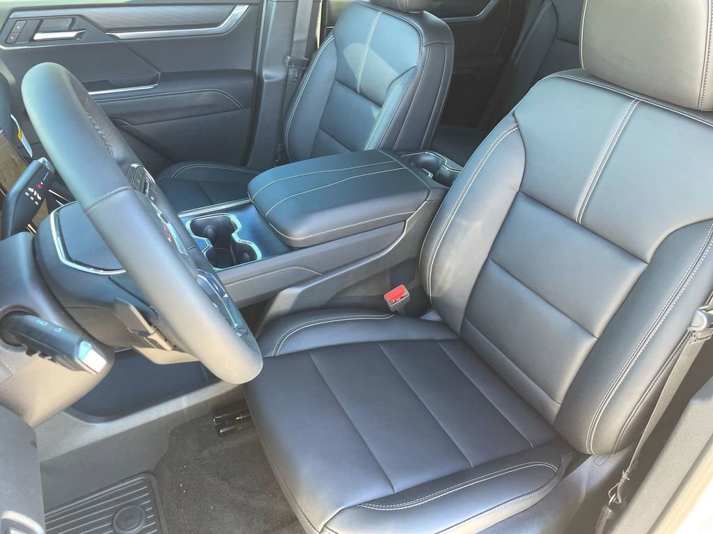 New 2026 GMC Acadia Elevation w/ Elevation Premium Package FWD image 19