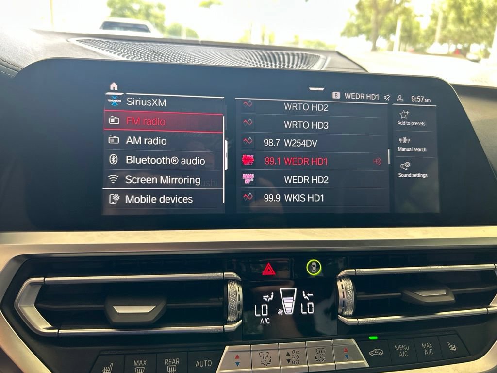 Used 2022 BMW M4 xDrive Competition w/ M Carbon Exterior Package AWD/4WD image 16
