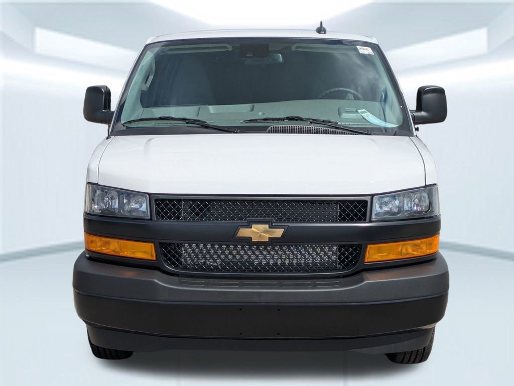 New 2025 Chevrolet Express 2500 w/ Communications Package image 10