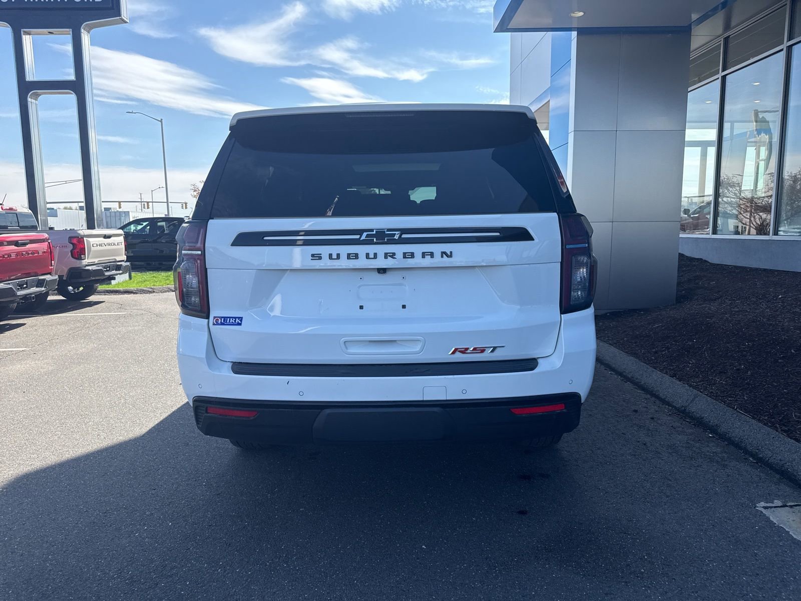 Used 2023 Chevrolet Suburban RST AWD/4WD image 7