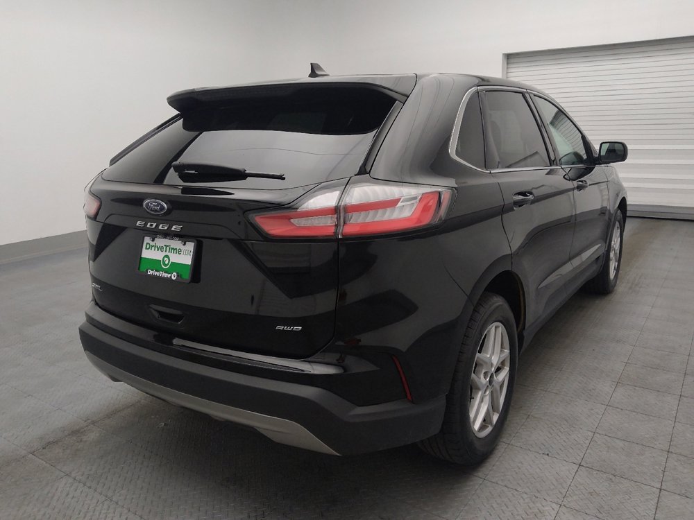 Used 2024 Ford Edge SEL image 9