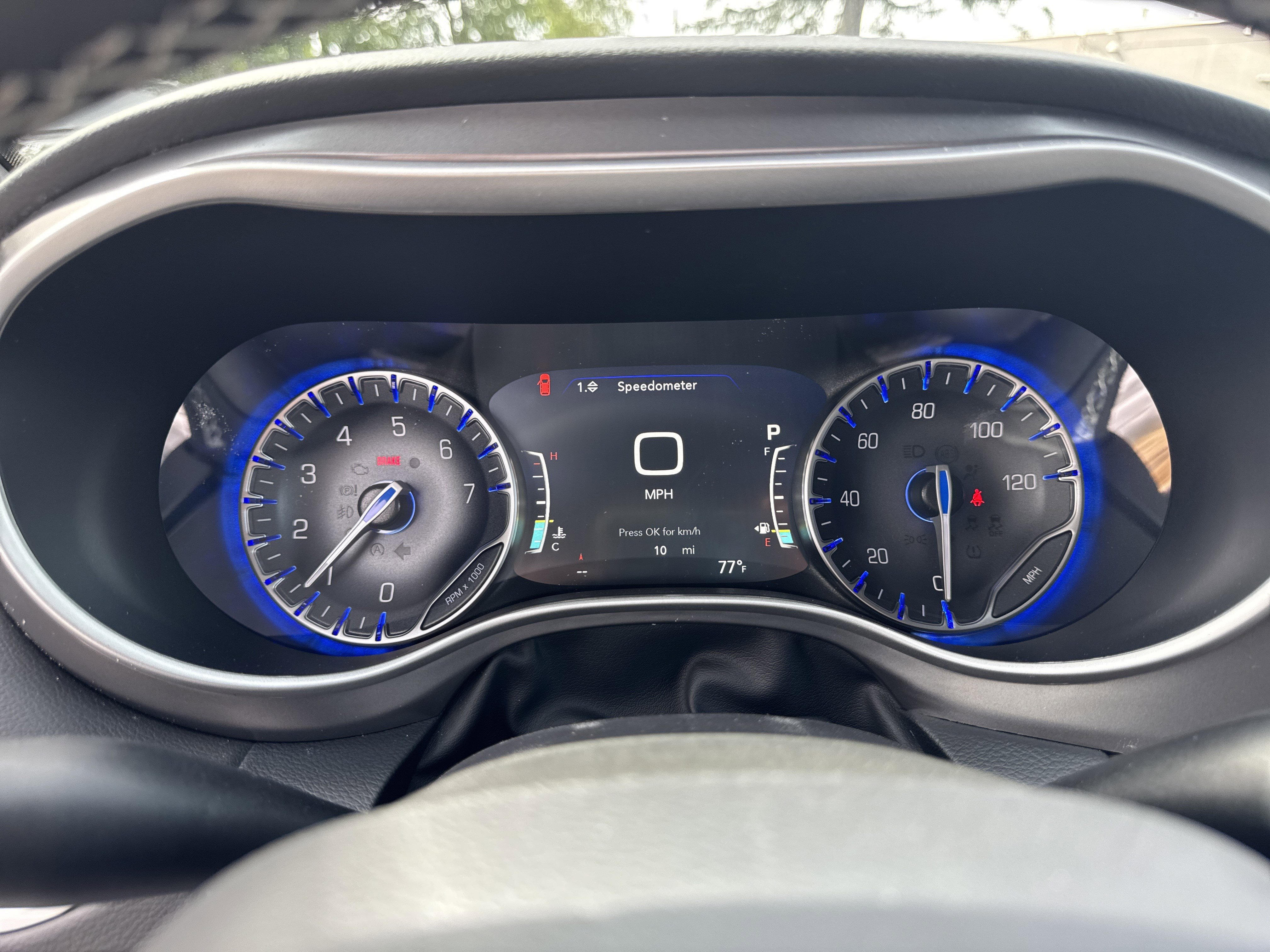 New 2026 Chrysler Voyager LX image 33
