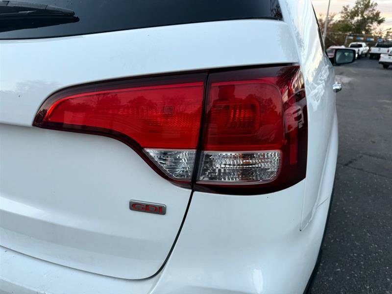 Used 2014 Kia Sorento LX image 37