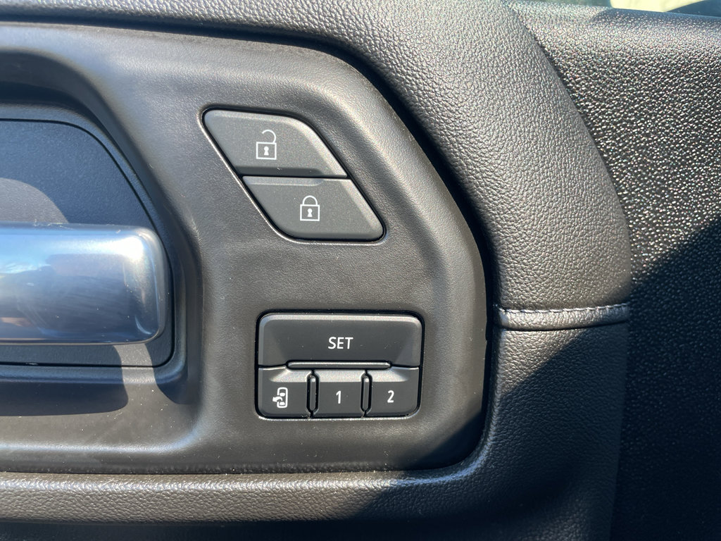 Used 2023 GMC Sierra 2500 Denali image 19