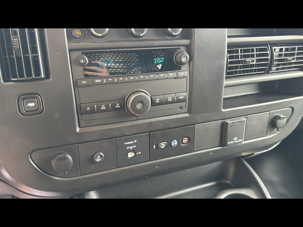 Used 2025 GMC Savana 2500 w/ Driver Convenience Package RWD image 16