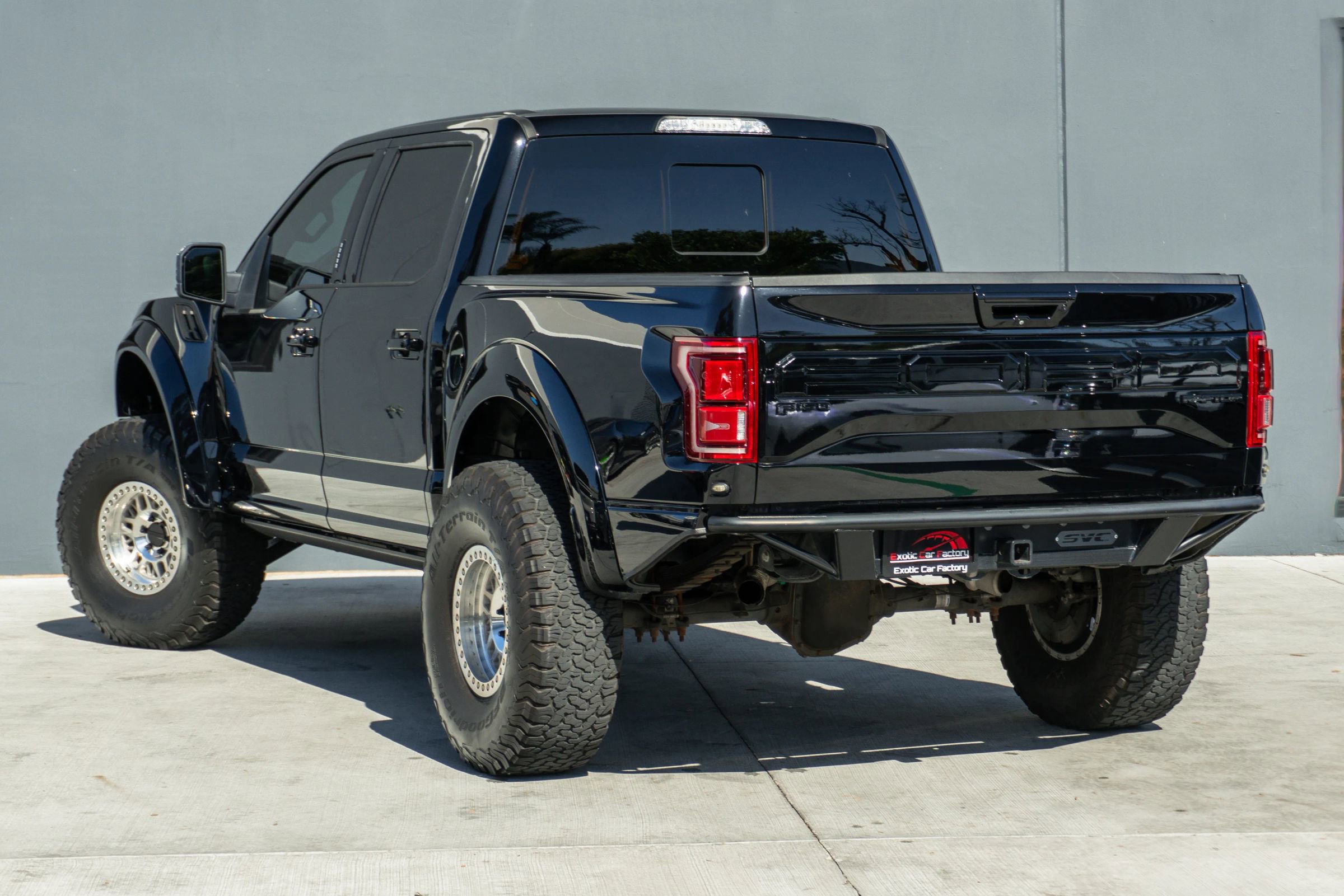 Used 2017 Ford F150 Raptor w/ Equipment Group 802A Luxury image 5