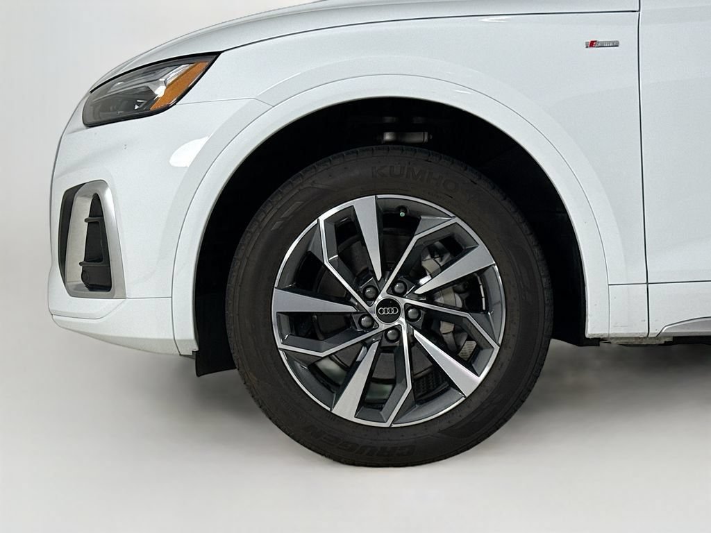 Used 2024 Audi Q5 2.0T Premium AWD/4WD image 24