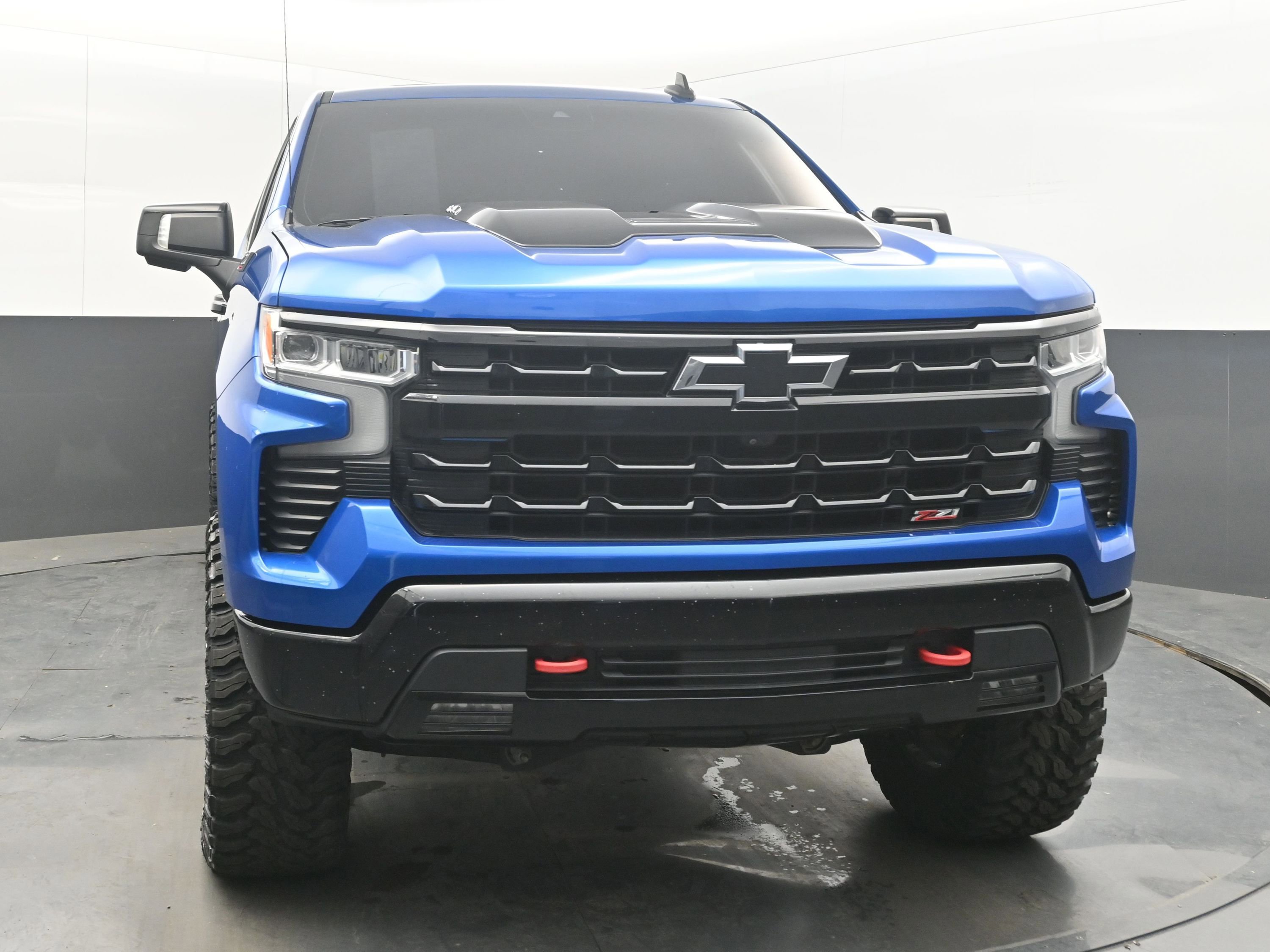 Used 2022 Chevrolet Silverado 1500 LT Trail Boss w/ LT Trail Boss Premium Package image 3