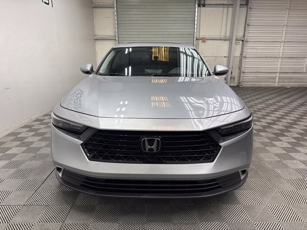 Used 2023 Honda Accord EX image 9