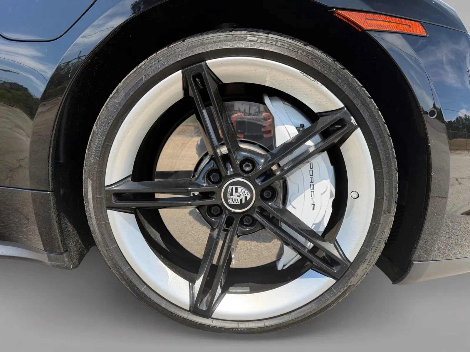 Used 2020 Porsche Taycan 4S AWD/4WD image 37
