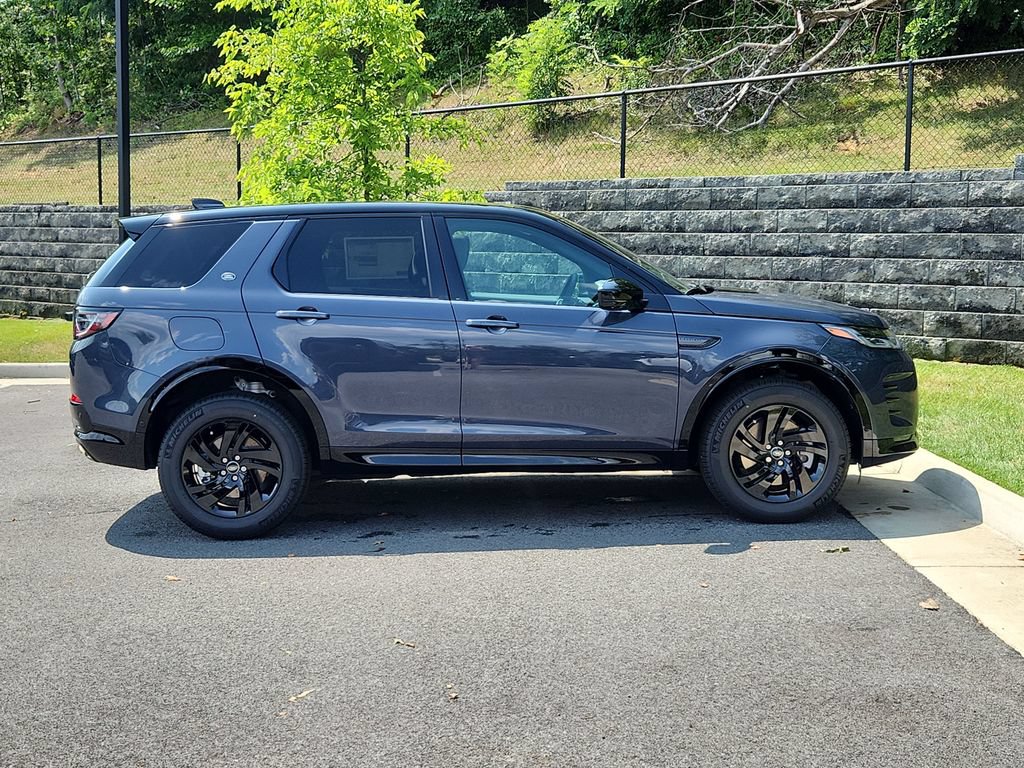 New 2026 Land Rover Discovery Sport Landmark AWD/4WD image 11