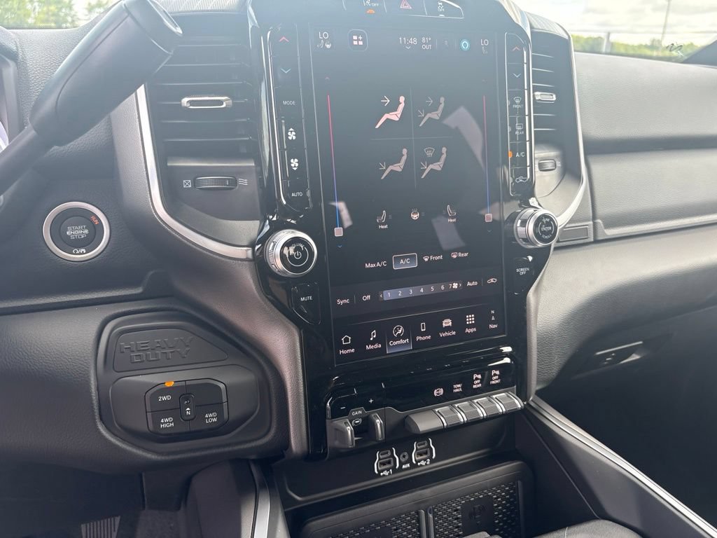 New 2027 RAM 3500 Big Horn AWD/4WD image 24