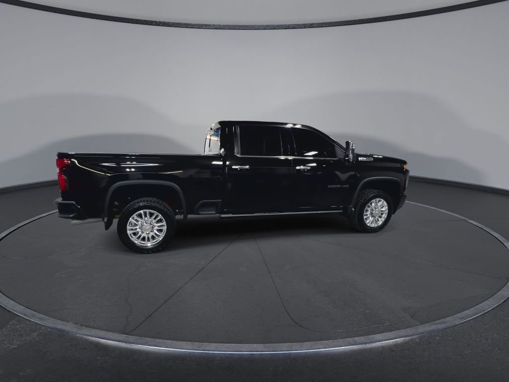 Certified 2022 Chevrolet Silverado 3500 High Country w/ Z71 Off-Road Package image 9
