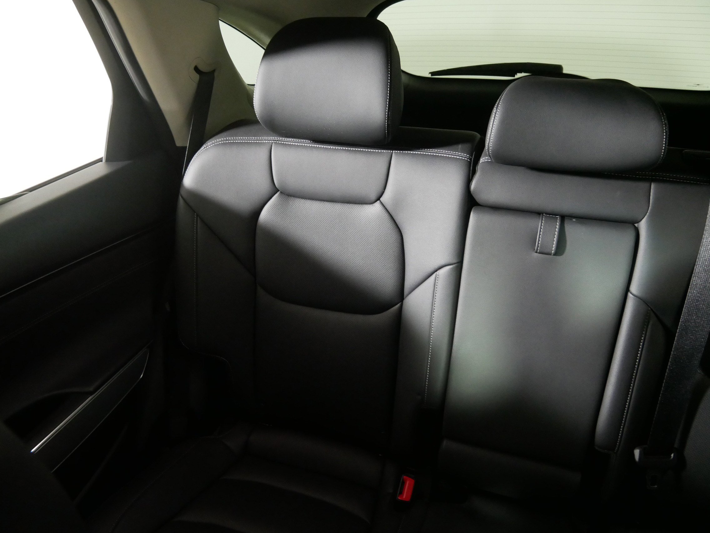 Certified 2022 Genesis GV70 2.5T w/ Select Package image 12