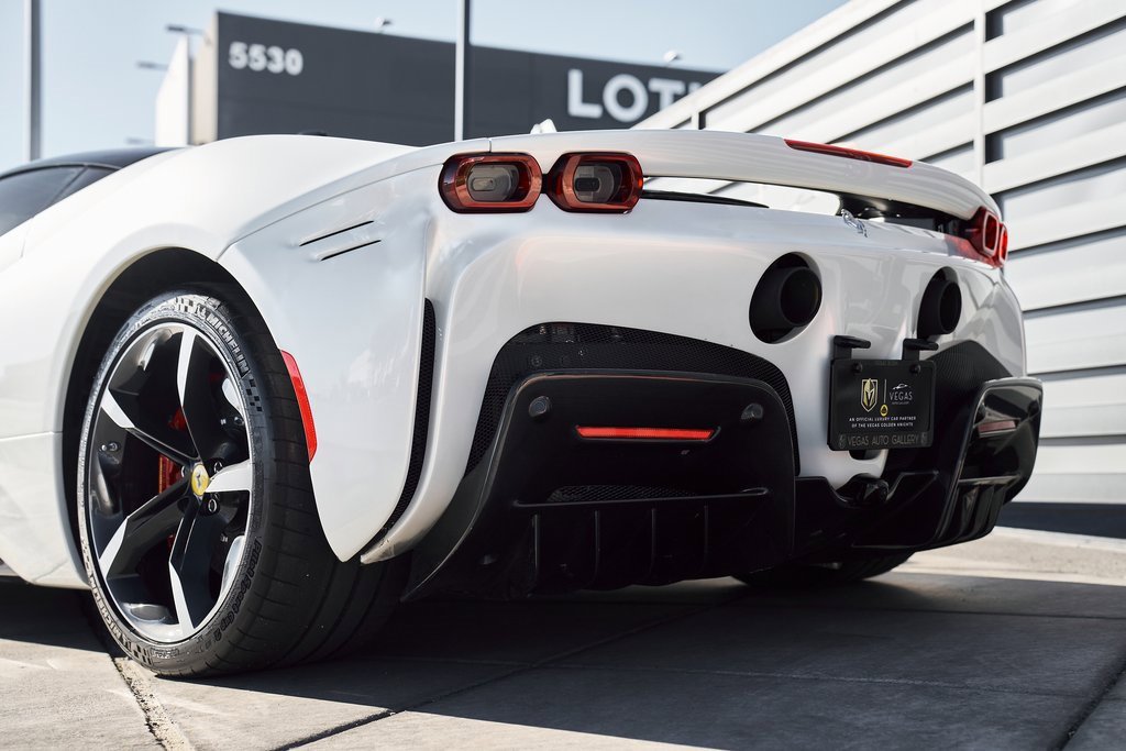 Used 2022 Ferrari SF90 Stradale image 16