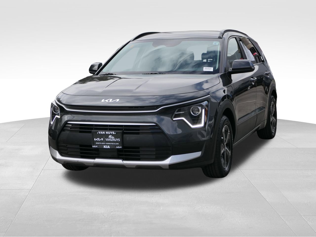 Used 2025 Kia Niro EX image 7