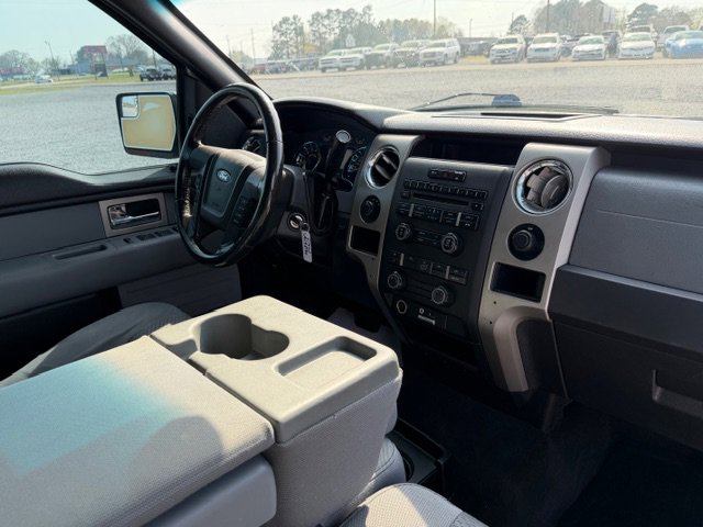 Used 2011 Ford F150 XLT w/ XLT Chrome Pkg AWD/4WD image 10