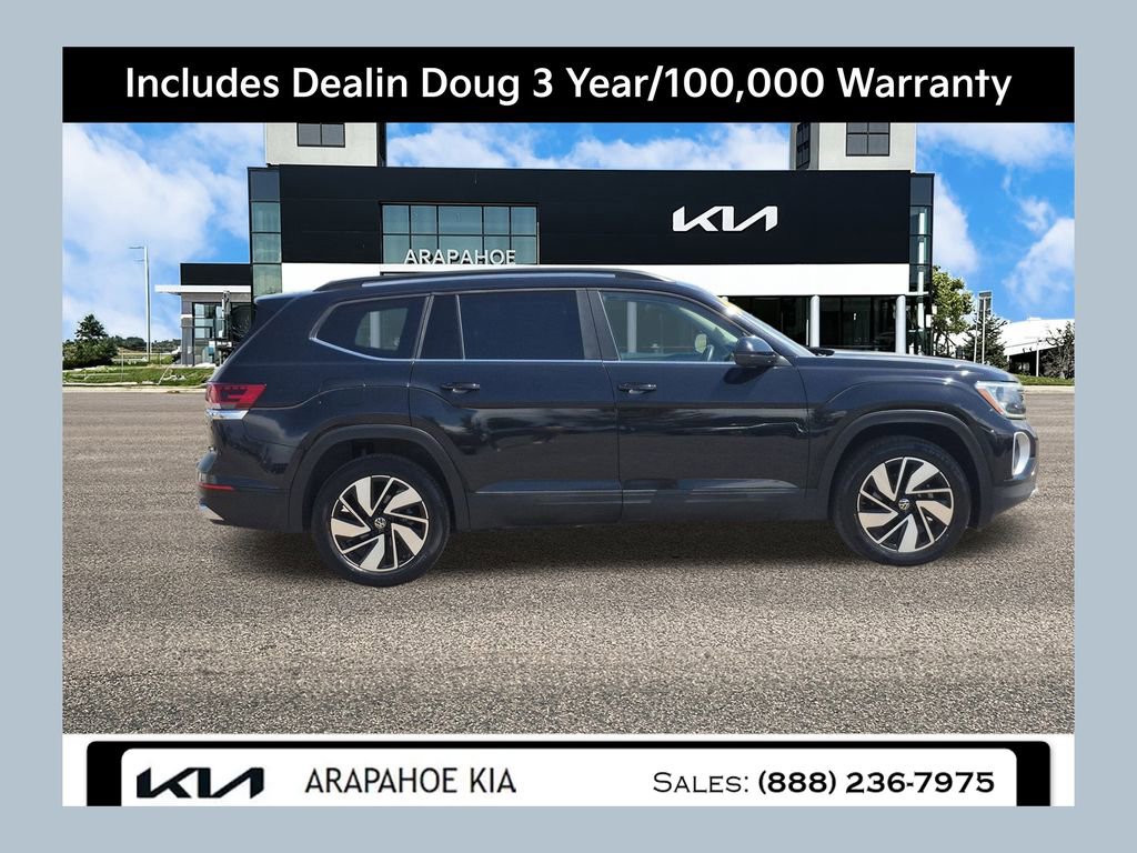 Used 2024 Volkswagen Atlas SE image 1