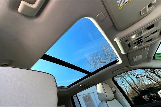 Certified 2021 GMC Yukon XL Denali image 17