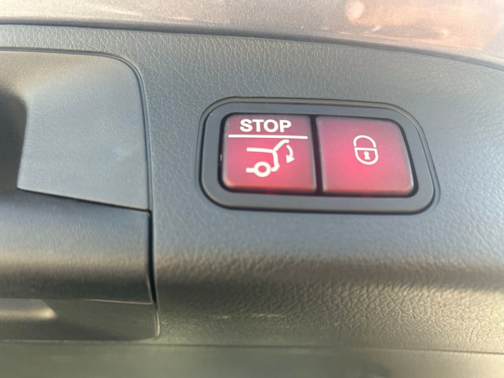 Used 2023 Mercedes-Benz GLA 250 image 43