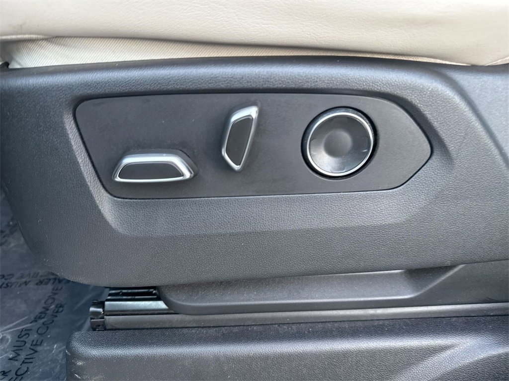 Used 2021 Cadillac Escalade ESV Sport image 14