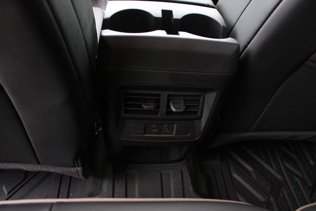 Used 2026 GMC Canyon Denali image 26