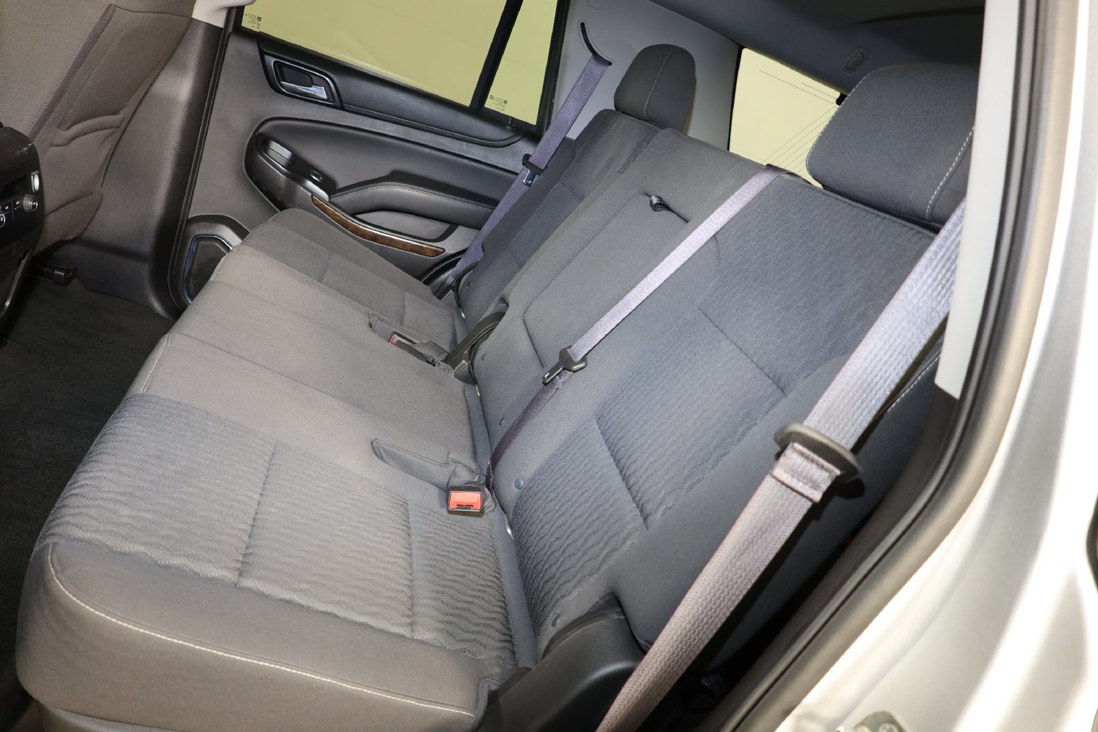 Used 2017 Chevrolet Tahoe LS w/ All-Season Package RWD image 11