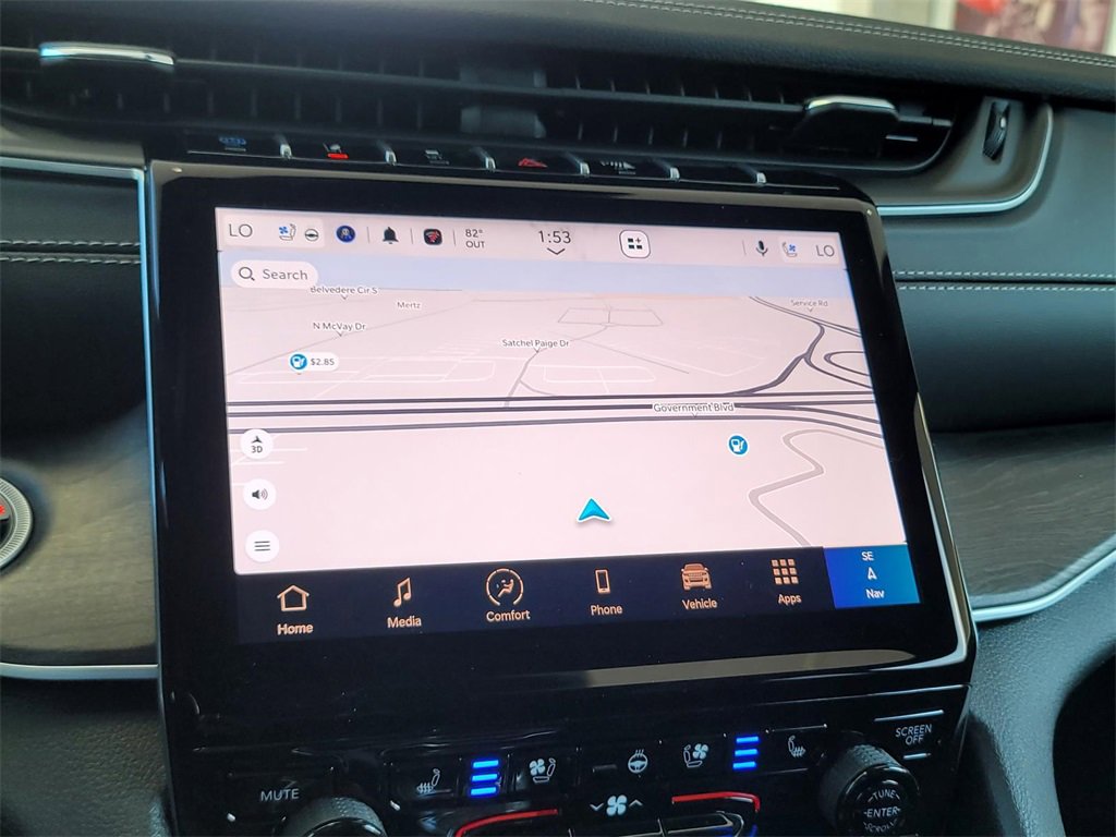 New 2025 Jeep Grand Cherokee Limited 4xe image 17