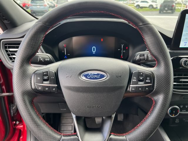 Used 2025 Ford Escape ST-Line AWD/4WD image 15