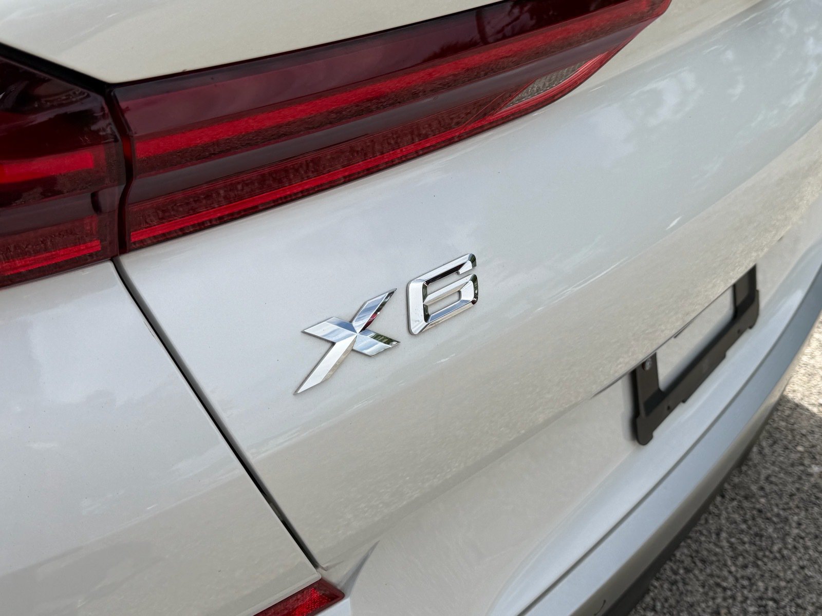 Used 2023 BMW X6 xDrive40i w/ Executive Package AWD/4WD image 15
