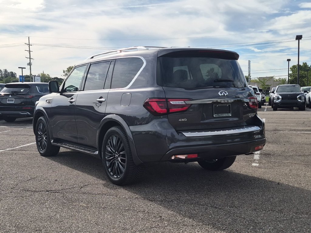 Used 2022 INFINITI QX80 Premium Select w/ Cargo Package AWD/4WD image 3
