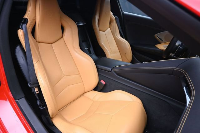Used 2020 Chevrolet Corvette Stingray Preferred Cpe w/ 2LT Preferred Equipment Group RWD image 17