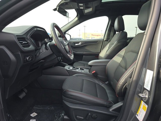 New 2026 Ford Escape ST-Line w/ Cold Weather Package image 11