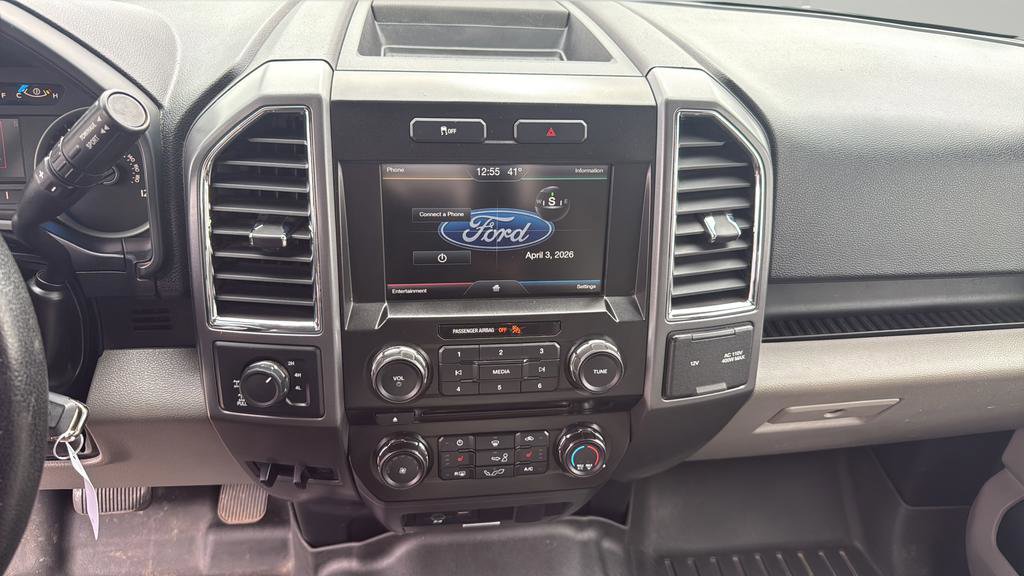 Used 2015 Ford F150 XLT w/ Equipment Group 302A Luxury AWD/4WD image 24