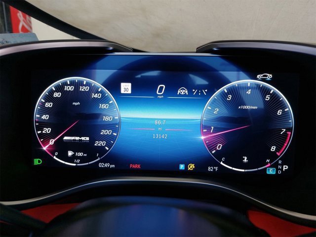 Used 2022 Mercedes-Benz SL 63 AMG 4MATIC w/ Driver Assistance Package image 22