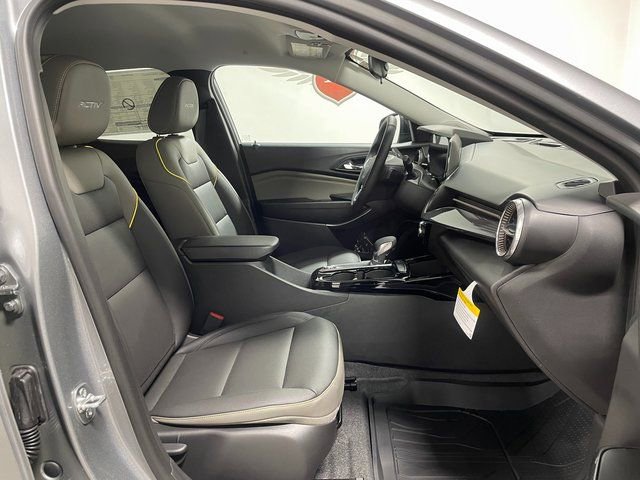 New 2026 Chevrolet Trax ACTIV w/ Driver Confidence Package FWD image 22