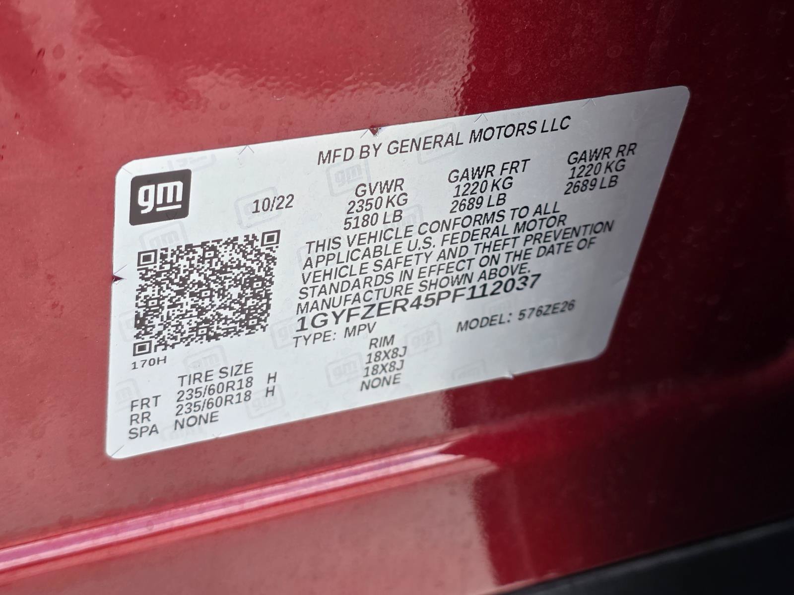 Certified 2023 Cadillac XT4 Sport w/ Cold Weather Package FWD image 29