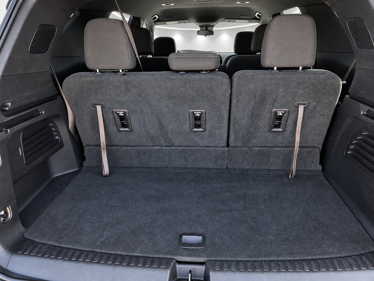 Used 2024 Chevrolet Traverse LT FWD image 27