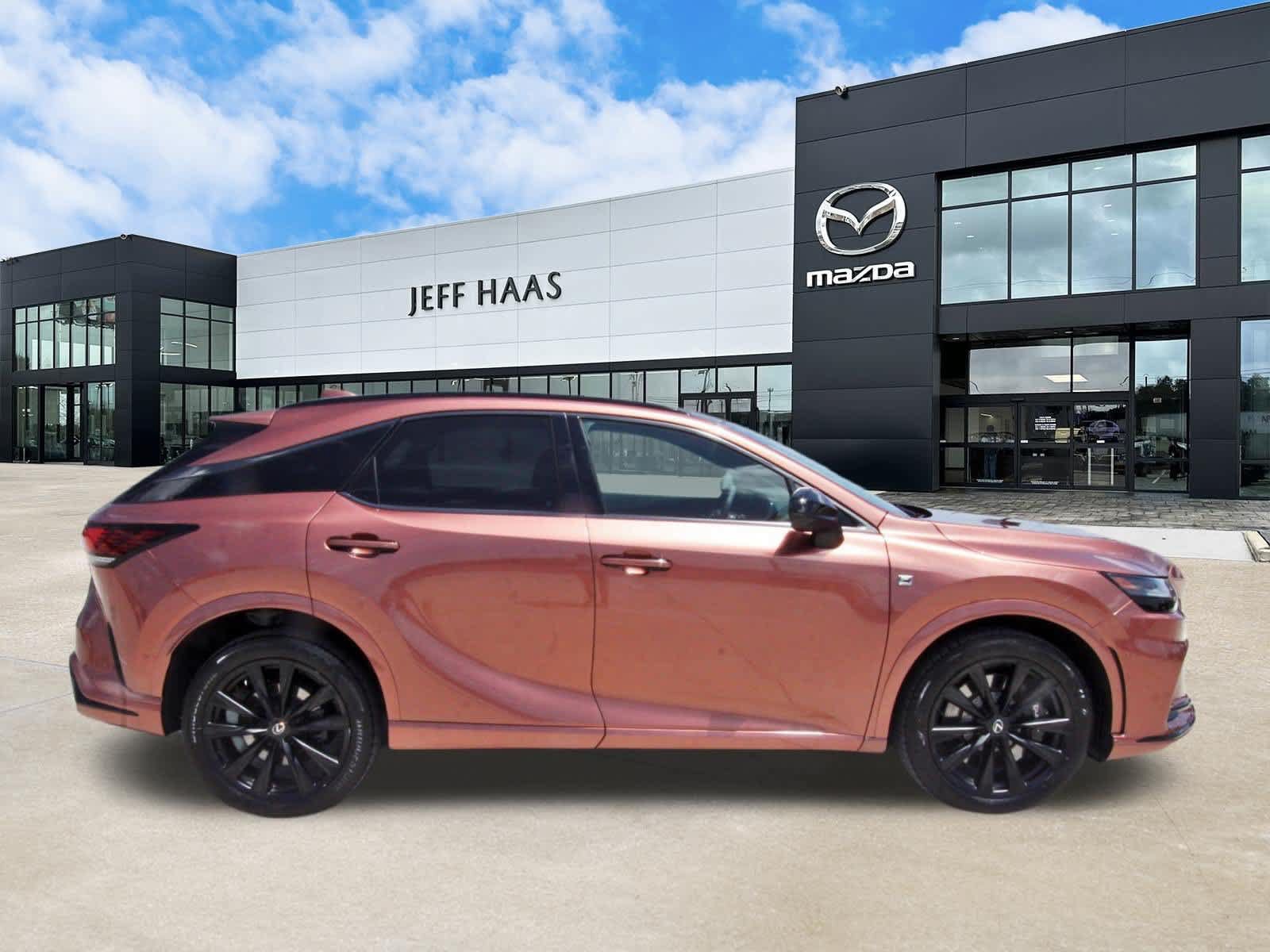 Used 2025 Lexus RX 500h F Sport w/ Convenience Package AWD/4WD image 5