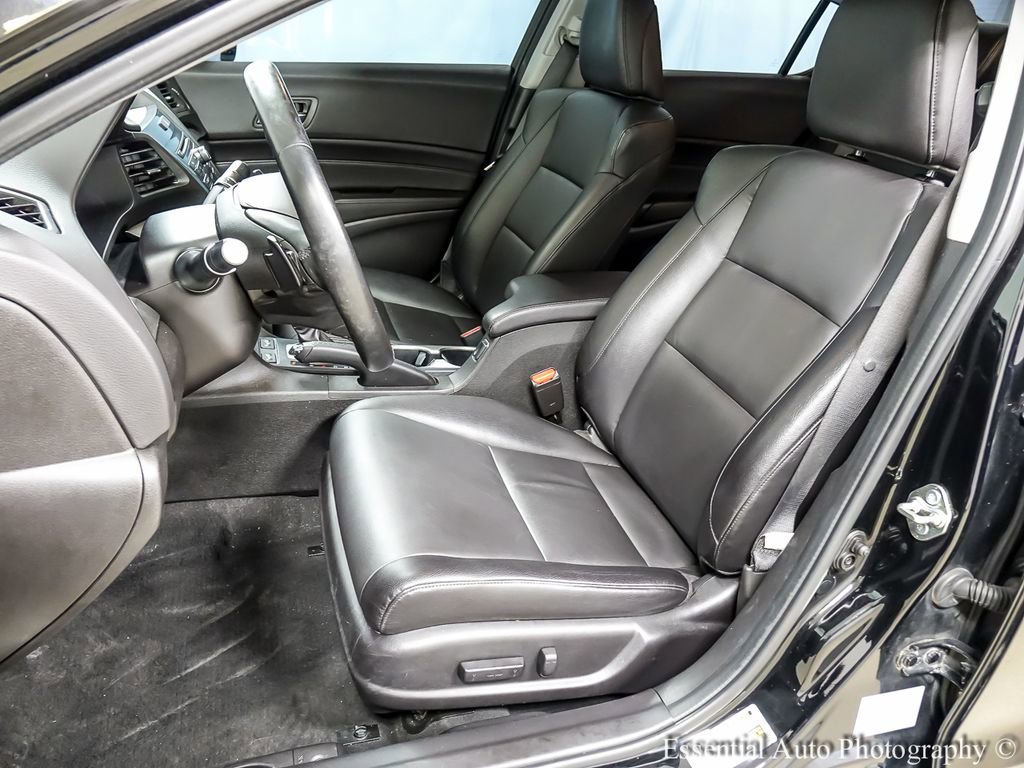 Used 2018 Acura ILX w/ Special Edition Package image 9