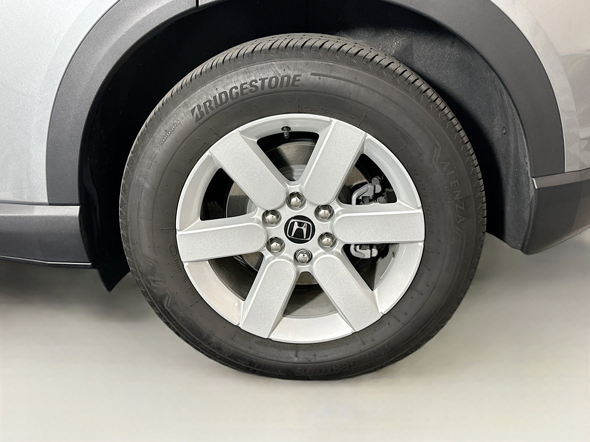 Used 2024 Honda Prologue EX image 11