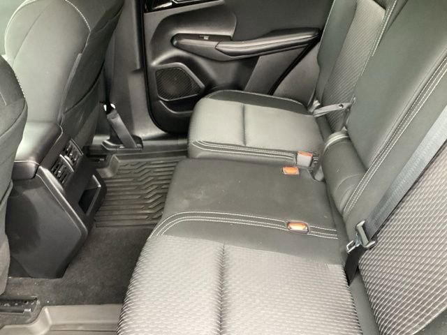 Used 2024 Mitsubishi Outlander ES image 33