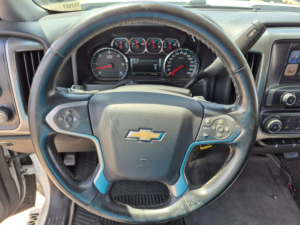 Used 2016 Chevrolet Silverado 2500 LT w/ Snow Plow Prep Package AWD/4WD image 11