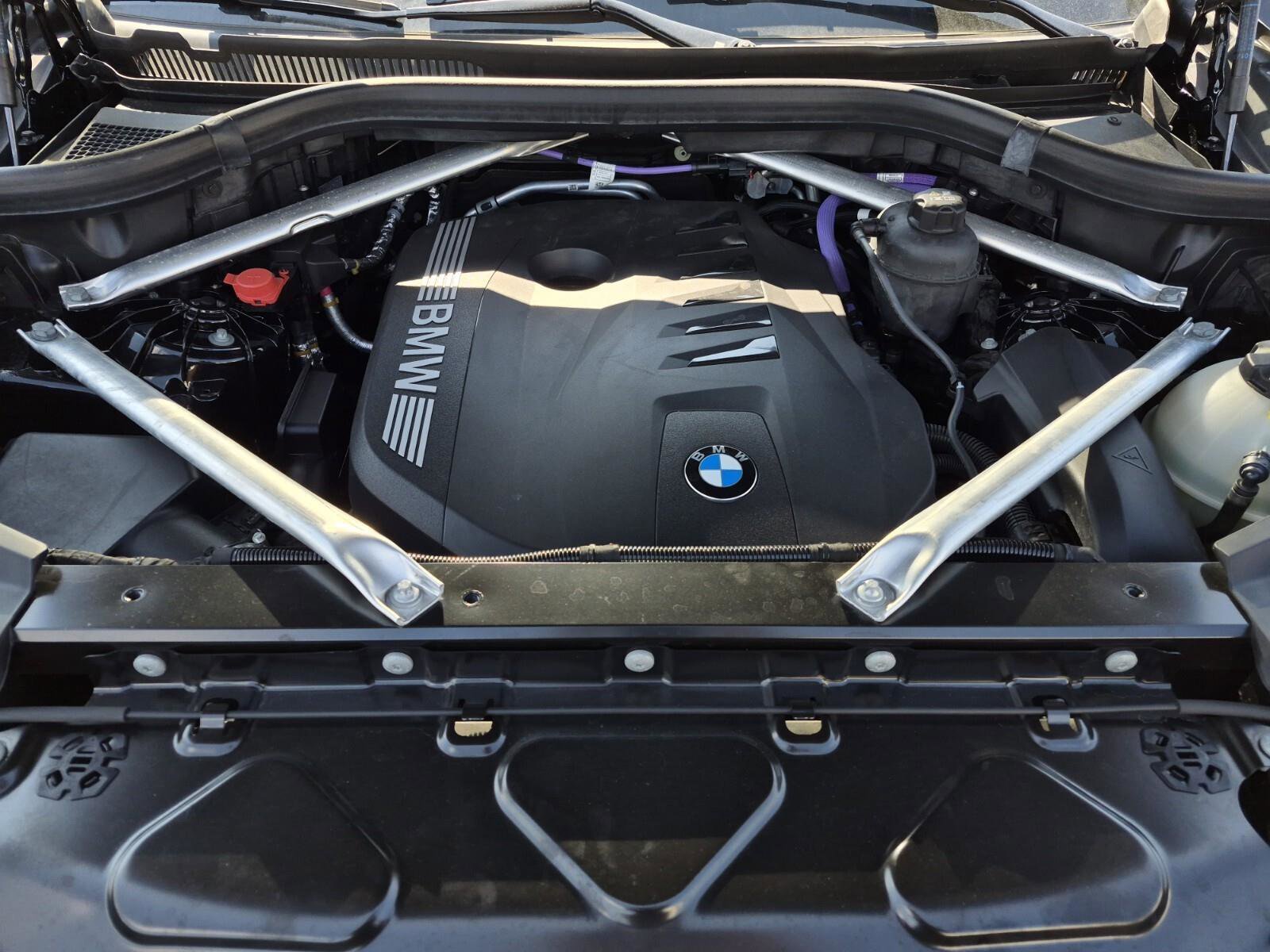 Certified 2025 BMW X5 xDrive40i image 12